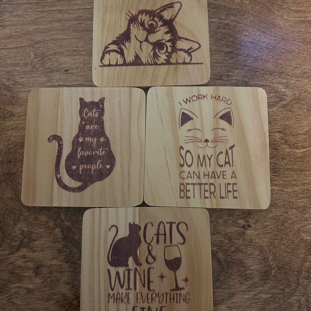 Cat-Themed Wooden Coasters Set - Picture 2 of 2